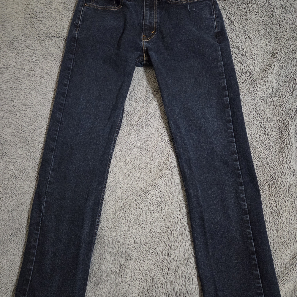 Levi's Straight Leg Jeans in Dark Blue